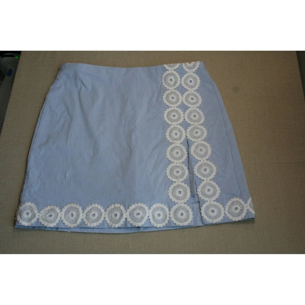 Crown & Ivy Womens Blue White Seersucker Crochet Lace Trim Mini Skirt Size 8